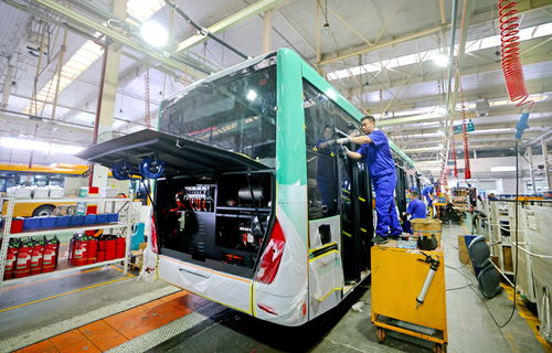 聚焦大规模设备更新和消费品以旧换新丨让聊城制造分量更重 我市持续推进大规模设备更新和消费品以旧换新标准提升工程 智能家庭消费设备销售